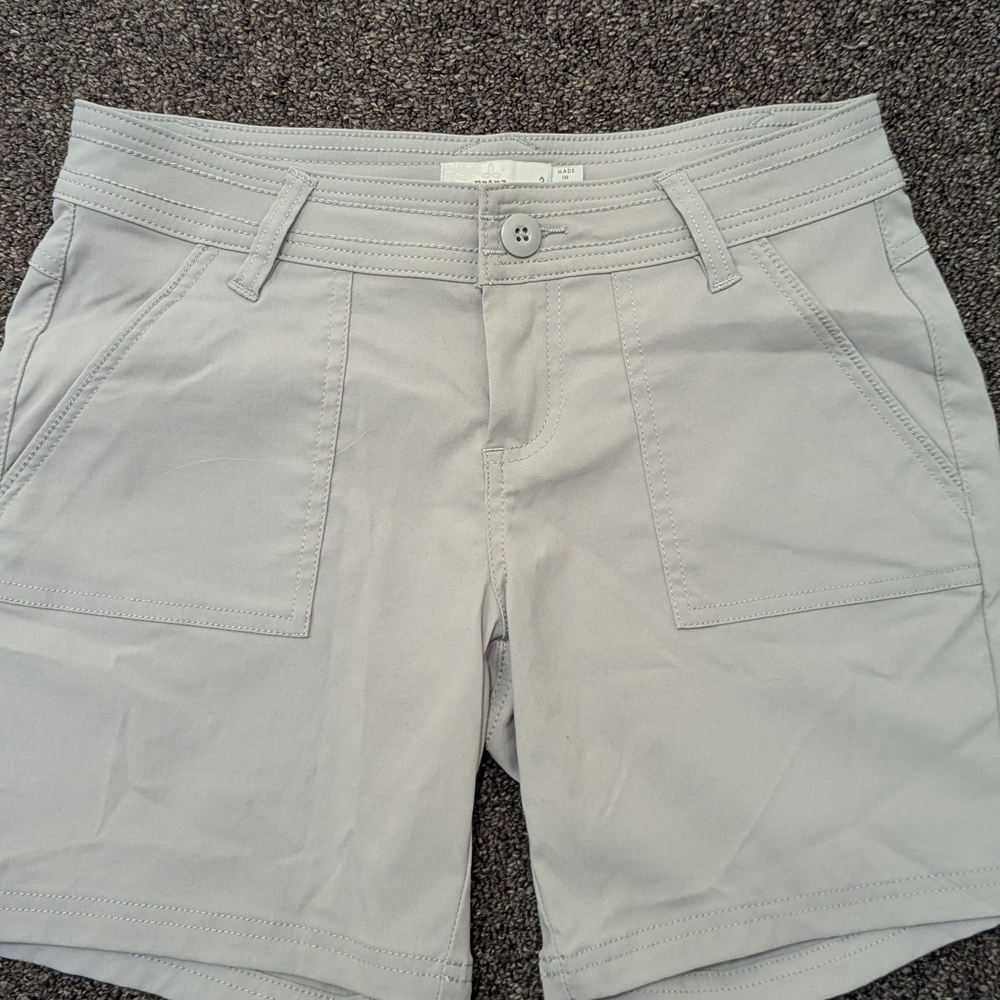 Women's Gray Prana Shorts